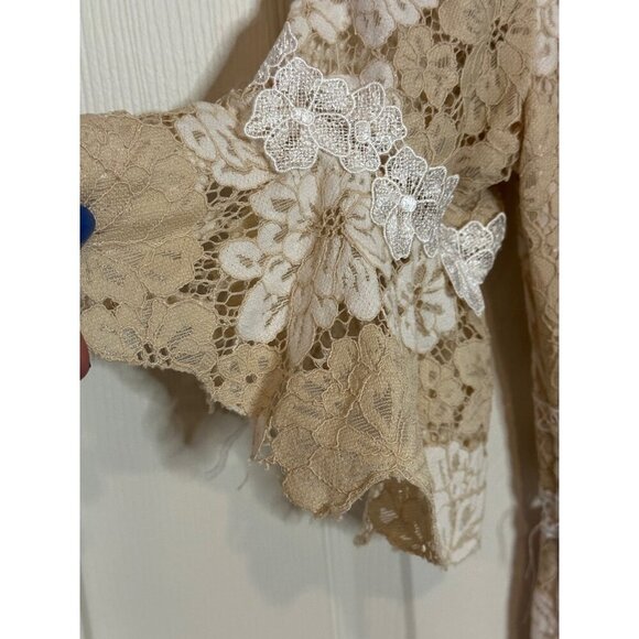 Saylor Beige/White Floral Mermaid Lacy Dress Size Small - Picture 7 of 10
